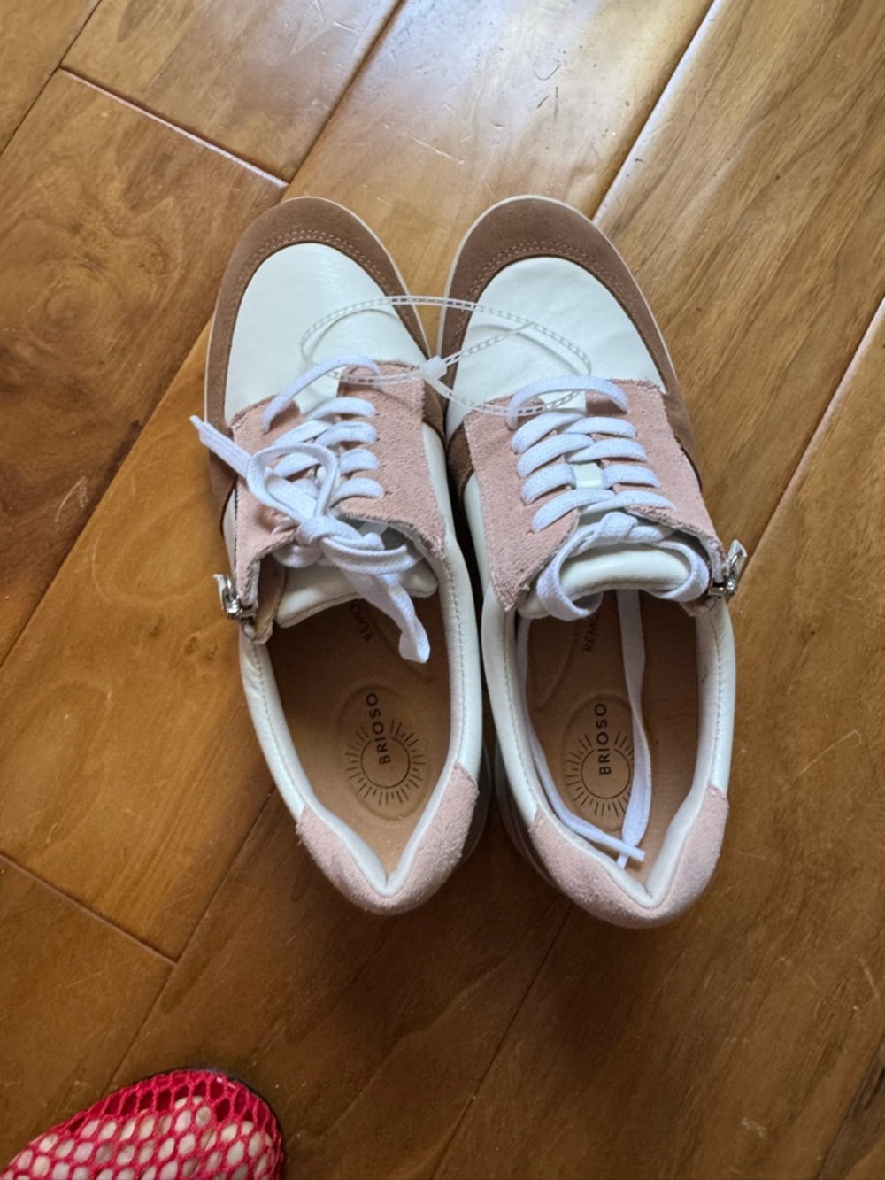 NWT Brioso Mimi Leather Zip Sneakers Sz 7,5 (no original box) - Picture 12 of 15